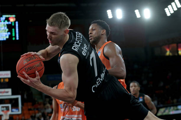 了稳定发挥 了稳定发挥